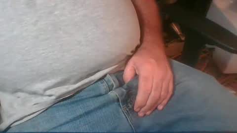 Snapshot of uncutmike7x5 chatting on 12, 3, 2025 uncutmike7x5 online show from 12, 3, 2025