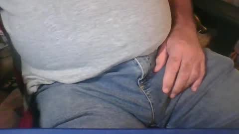 Snapshot of uncutmike7x5 chatting on 5, 10, 2025 uncutmike7x5 online show from 5, 10, 2025