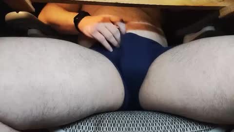 Snapshot of under_the_desk40 chatting on 28, 11, 2025 Under the desk online show from 28, 11, 2025