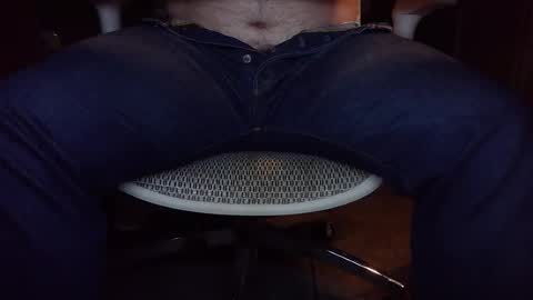 Under the desk online show from 13, 1, 2026