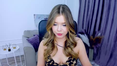 Snapshot of unforgettablalice chatting on 15, 1, 2025 Alice online show from 15, 1, 2025