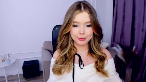 Snapshot of unforgettablalice chatting on 18, 1, 2025 Alice online show from 18, 1, 2025