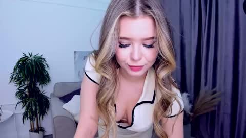 Snapshot of unforgettablalice chatting on 13, 2, 2025 Alice online show from 13, 2, 2025