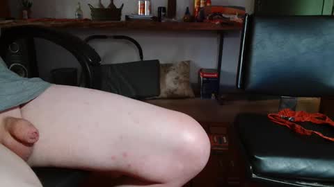 Snapshot of ungcouple21 chatting on 12, 10, 2025 ungcouple21 online show from 12, 10, 2025