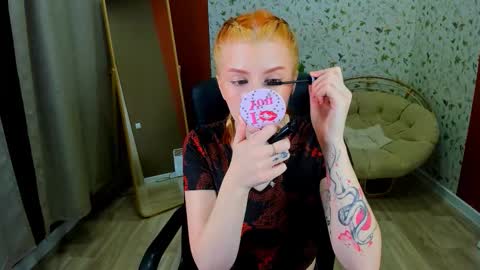 Call me Mira  thumbs up its make me happy online show from 14, 11, 2025