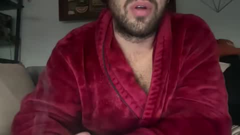 Snapshot of universalstudihoes chatting on 4, 1, 2025 universalstudihoes online show from 4, 1, 2025