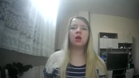 Snapshot of universeemily chatting on 24, 10, 2025 UniverseEmily online show from 24, 10, 2025