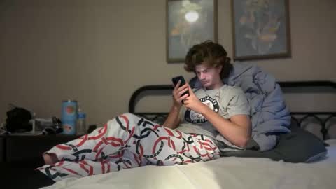 Snapshot of unverifiedbwc chatting on 19, 10, 2025 Stepbro online show from 19, 10, 2025