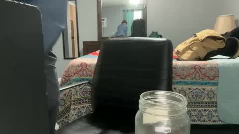 Stepbro online show from 4, 12, 2025