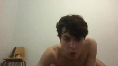 Snapshot of upsetboy chatting on 14, 1, 2025 deaf mute boy online show from 14, 1, 2025