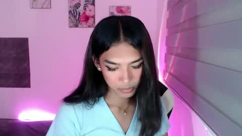 ur_dazzlingmorenaxx online show from 29, 9, 2025