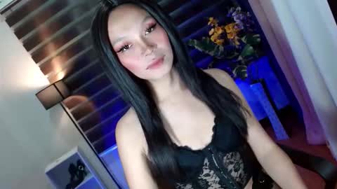 Saina Gonzales online show from 22, 9, 2025