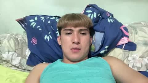 Snapshot of ur_jayqutee chatting on 28, 1, 2025 Ur jayqutee online show from 28, 1, 2025