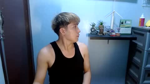 Snapshot of ur_jayqutee chatting on 22, 2, 2025 Ur jayqutee online show from 22, 2, 2025