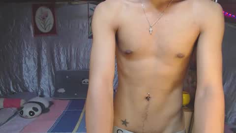 ur_shan21 online show from 12, 11, 2025