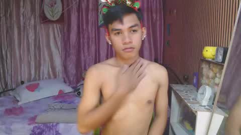 ur_shan21 online show from 15, 12, 2025