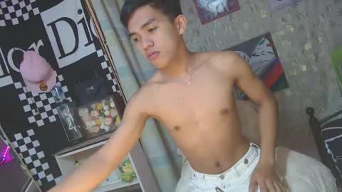 ur_shan21 online show from 16, 3, 2026