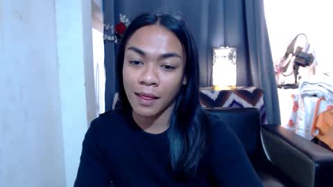 Olivia online show from 24, 2, 2025