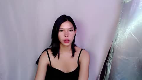 Snapshot of urasian_prettyjane chatting on 25, 10, 2025 Jane online show from 25, 10, 2025