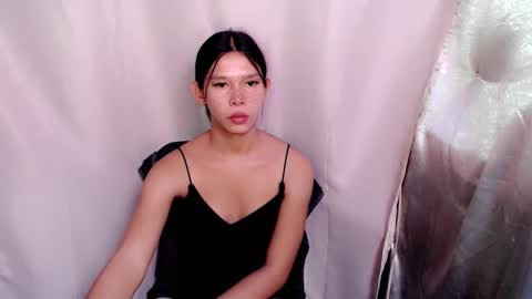 Snapshot of urasian_prettyjane chatting on 8, 11, 2025 Jane online show from 8, 11, 2025