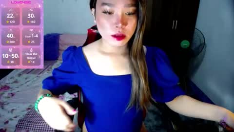 Snapshot of urasiansweet_cummer chatting on 14, 10, 2025 KENDRA online show from 14, 10, 2025