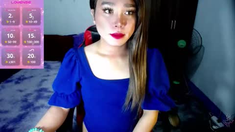 Snapshot of urasiansweet_cummer chatting on 18, 11, 2025 KENDRA online show from 18, 11, 2025