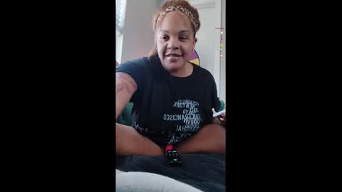 Snapshot of urfaveriri chatting on 9, 9, 2025 urfaveriri online show from 9, 9, 2025