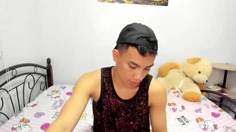 urfucker_vinz online show from 3, 3, 2026