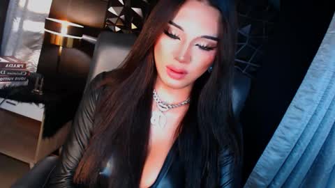 My bella 3 online show from 5, 10, 2025