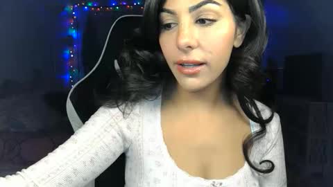 Snapshot of urgoddessmarla chatting on 13, 11, 2025 Goddess Marla online show from 13, 11, 2025