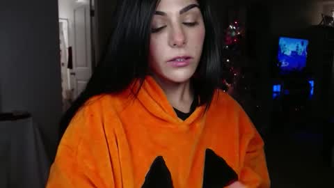 Snapshot of urgoddessmarla chatting on 20, 11, 2025 Goddess Marla online show from 20, 11, 2025