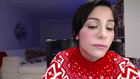 Snapshot of urgoddessmarla chatting on 4, 12, 2025 Goddess Marla online show from 4, 12, 2025