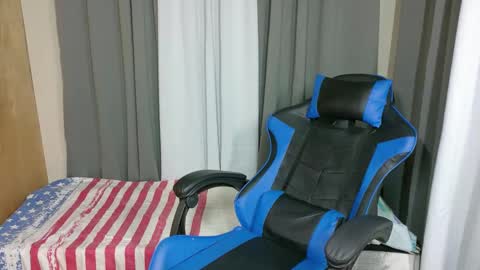 Snapshot of urguy_francis chatting on 16, 2, 2025 urguy_francis online show from 16, 2, 2025