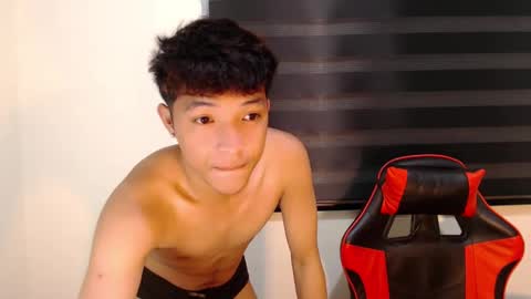 Ethan online show from 2, 12, 2025