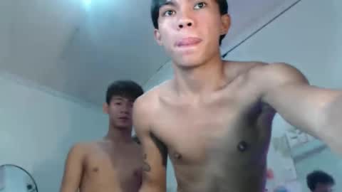 Snapshot of urhotguysanny chatting on 22, 11, 2025 Sanny boy online show from 22, 11, 2025