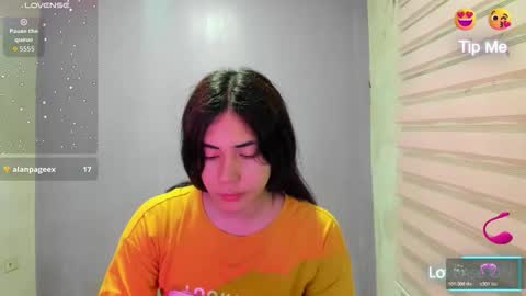 urhottie_nova online show from 13, 2, 2026