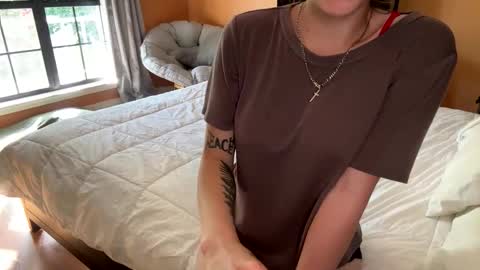 Snapshot of urlocalslut420 chatting on 7, 4, 2026 urlocalslut420 online show from 7, 4, 2026