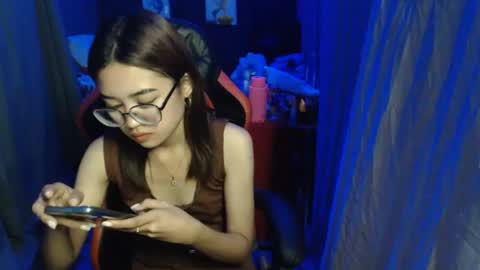 Snapshot of urlovelychinita chatting on 1, 2, 2025 urlovelychinita online show from 1, 2, 2025