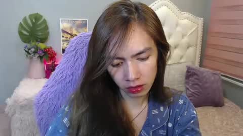 Snapshot of urlovelypinayxxx chatting on 21, 1, 2025 MIYA online show from 21, 1, 2025