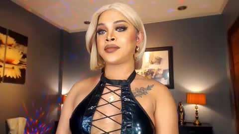 Snapshot of urmajestytyra chatting on 1, 2, 2026 UrMajestyTyra online show from 1, 2, 2026