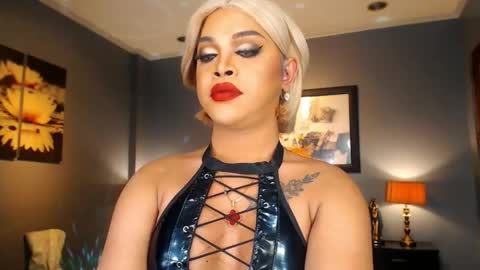 Snapshot of urmajestytyra chatting on 3, 2, 2026 UrMajestyTyra online show from 3, 2, 2026