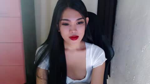 Snapshot of urpinayjenfuckerxxx chatting on 23, 1, 2025 Jenny online show from 23, 1, 2025