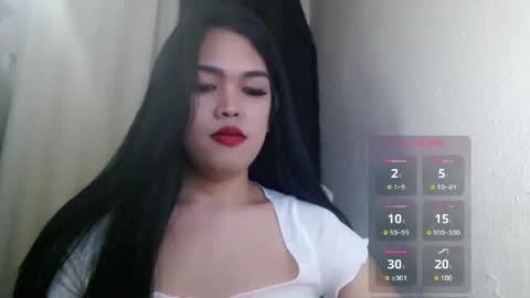 Snapshot of urpinayjenfuckerxxx chatting on 1, 3, 2025 Jenny online show from 1, 3, 2025