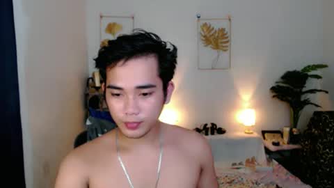 Snapshot of urpinoy_cummer chatting on 12, 11, 2025 urpinoy_cummer online show from 12, 11, 2025