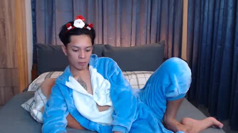Snapshot of urpinoyasianx chatting on 3, 1, 2025 Mel online show from 3, 1, 2025