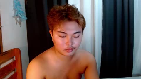 urpinoyjohnx online show from 15, 9, 2025