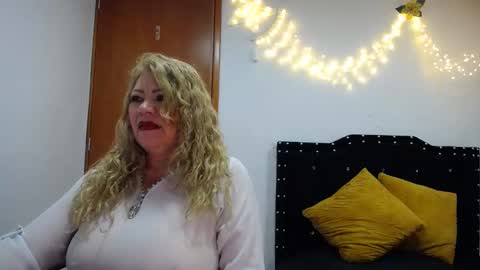 Eveling Blanco  online show from 7, 12, 2024