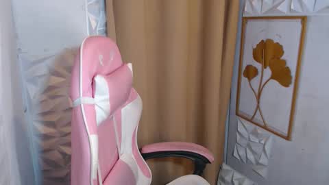 KITTY online show from 2, 11, 2025