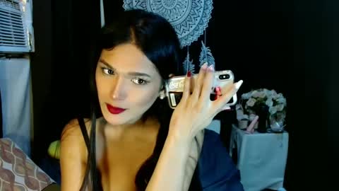 Snapshot of urthai_hotfilipinax chatting on 10, 12, 2024 angel online show from 10, 12, 2024