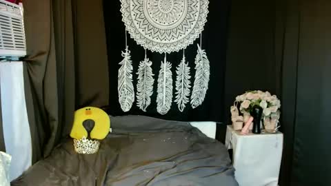 Snapshot of urthai_hotfilipinax chatting on 17, 12, 2024 angel online show from 17, 12, 2024